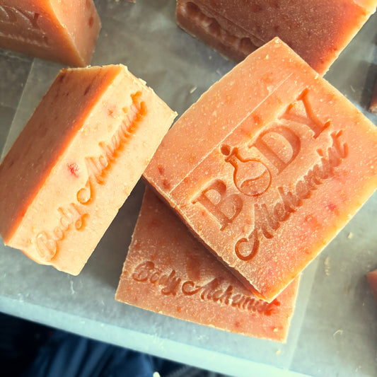 Opulent Oats Soap (Oatmeal, Milk and Honey)